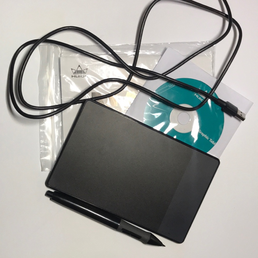 Huion- Digital graphic tablet, great for beginners